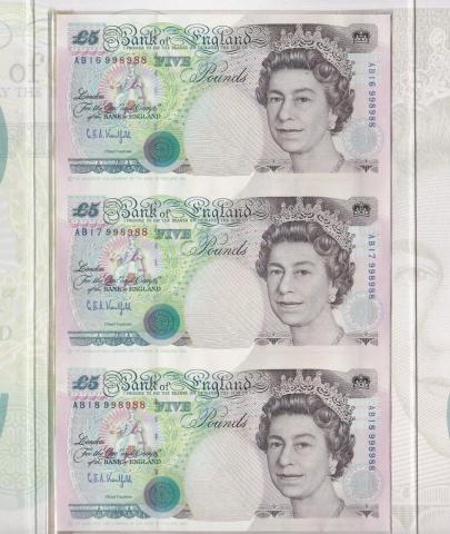 エリザベス女王 5ポンド 珍番 アンカット3枚シート紙幣 完未品